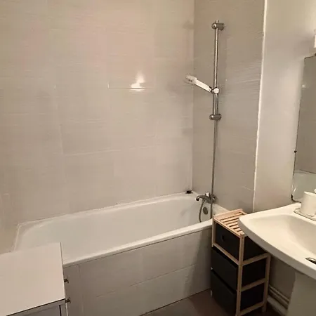 Au Coeur De Proche De La Cathedrale Апартаменты