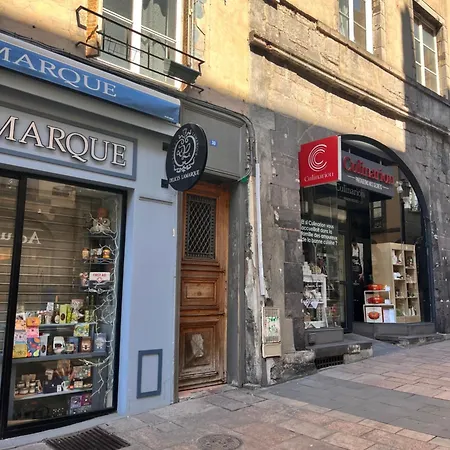 Au Coeur De Proche De La Cathedrale Apartment